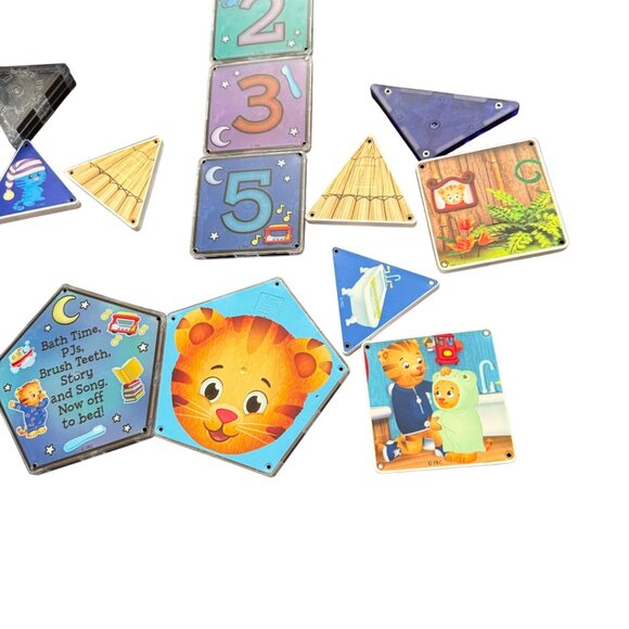 Magna-Tiles Daniel Tiger Storytime Building Set - Picture 3 of 7